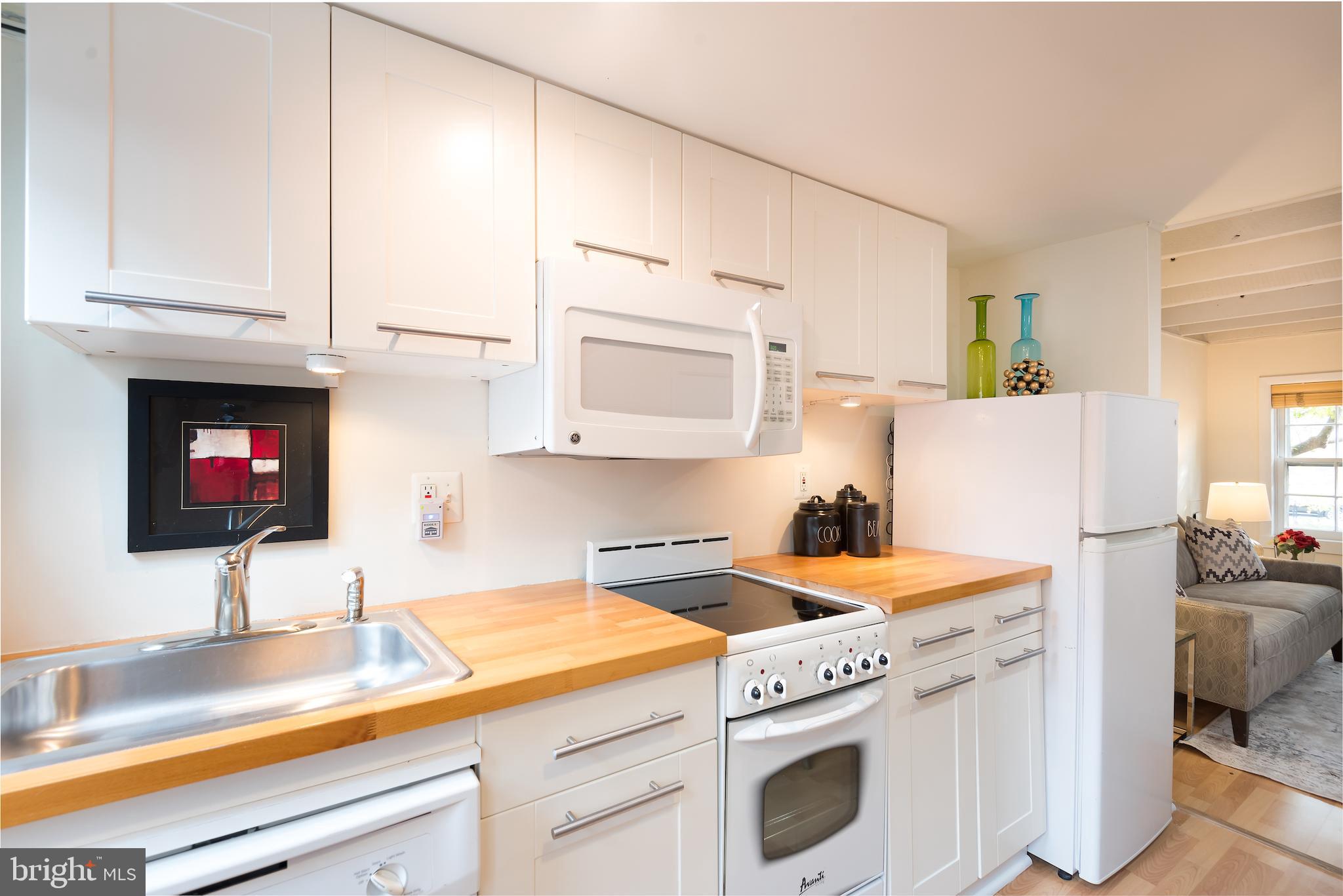 1202 D Street Southeast Washington, DC 20003 - Photo 8 of 20 Gallery Image 8