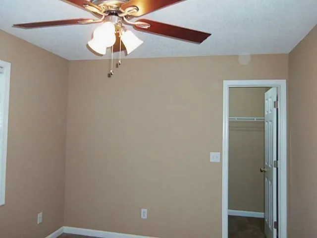 $2,400 | 2603 Lone Oak Trail, Kennesaw, GA 30144