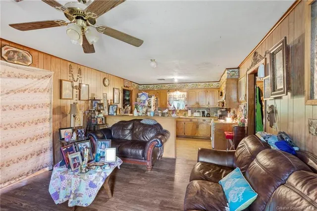 $79,999 | 915 McKinley Street, Jennings, LA 70546