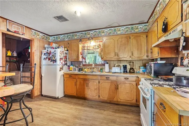 $79,999 | 915 McKinley Street, Jennings, LA 70546