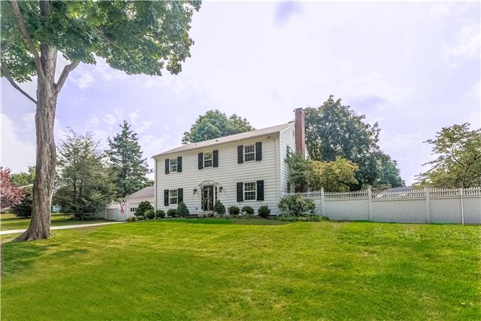78 Glen Ridge Road Greenwich, CT 06831 - Photo 1 of 1 Gallery Image 1