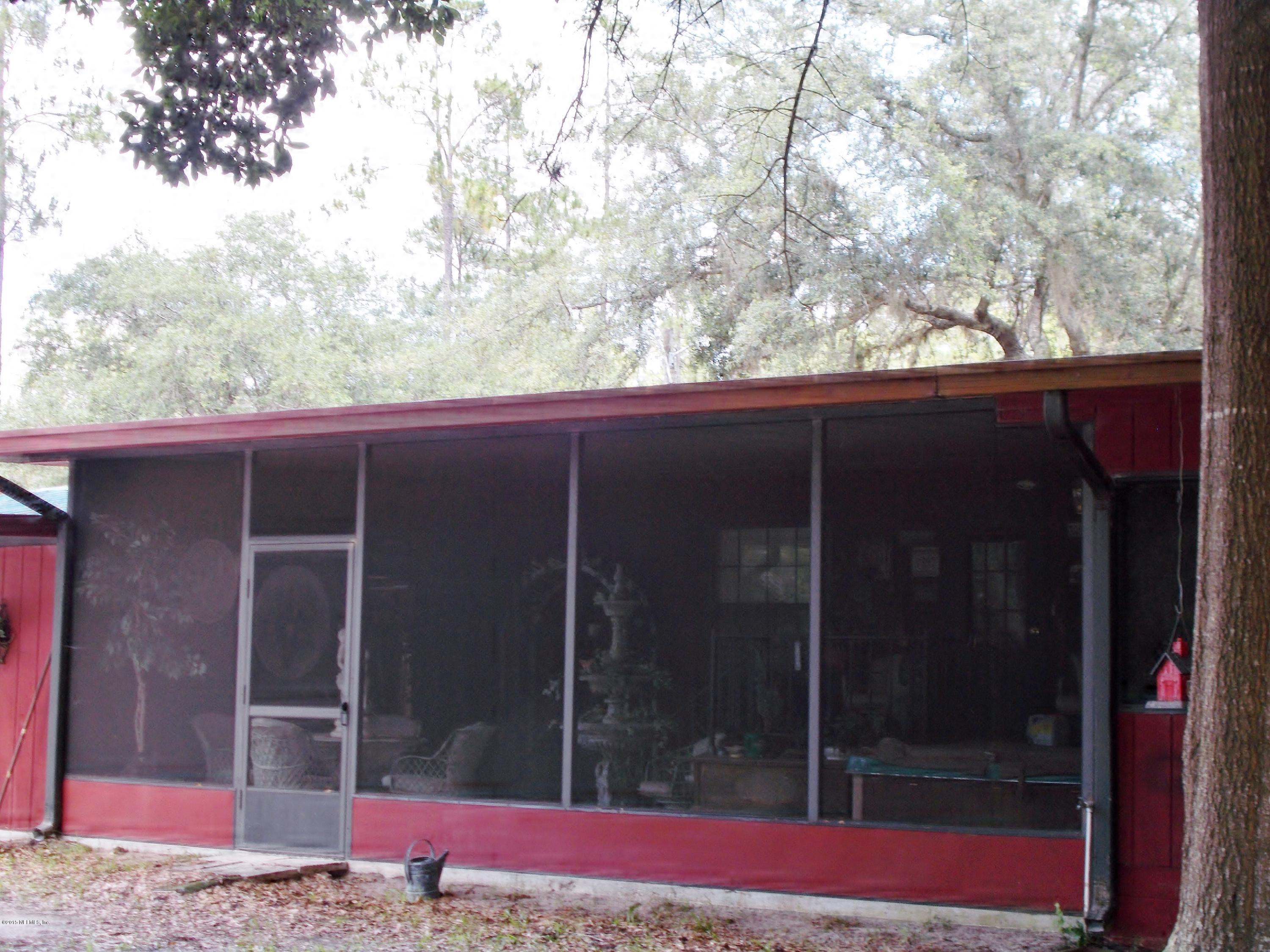 113 Palmetto Road Georgetown, FL 32139 - Photo 11 of 45 Screen room