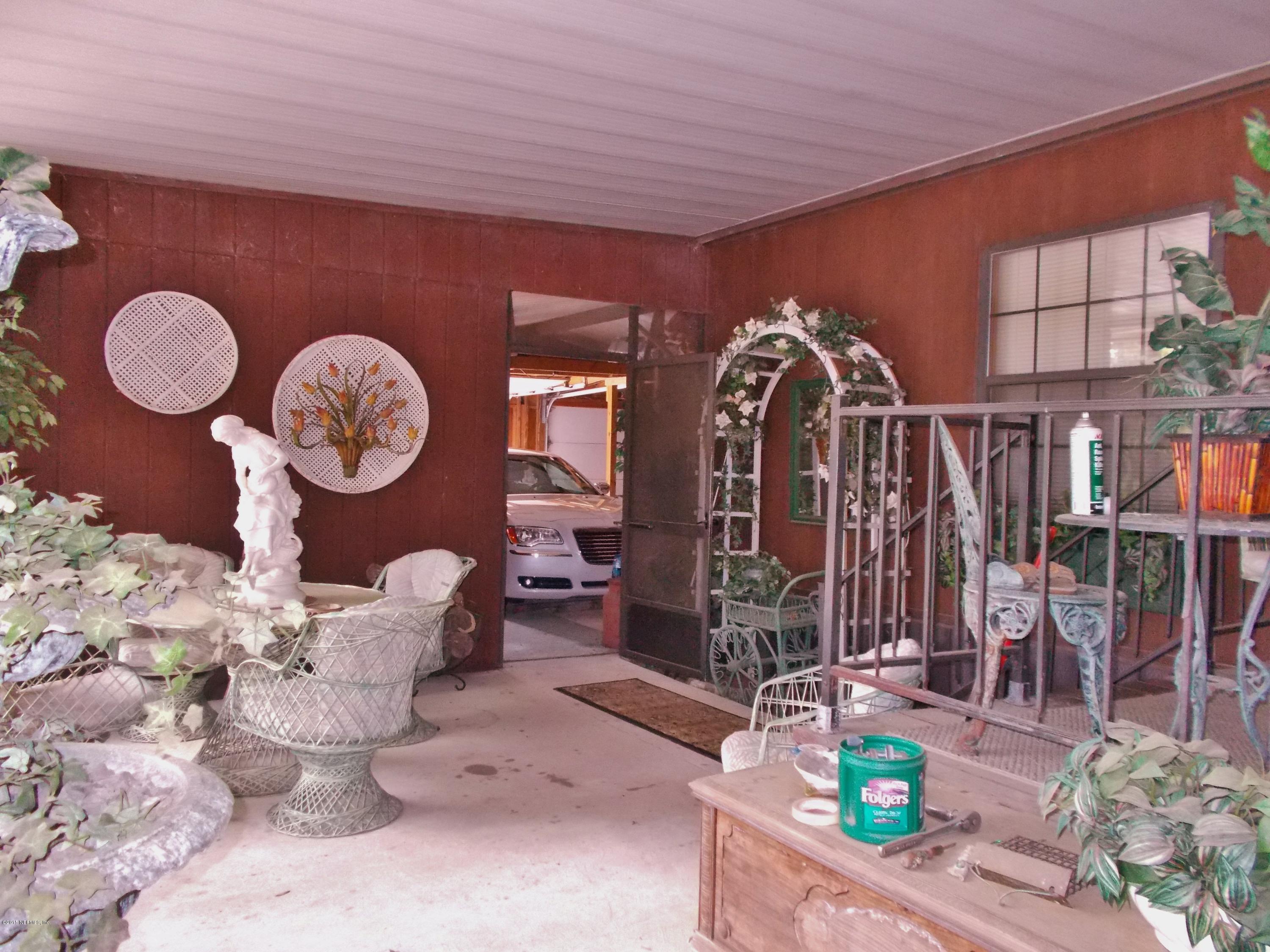 113 Palmetto Road Georgetown, FL 32139 - Photo 15 of 45 Screened porch