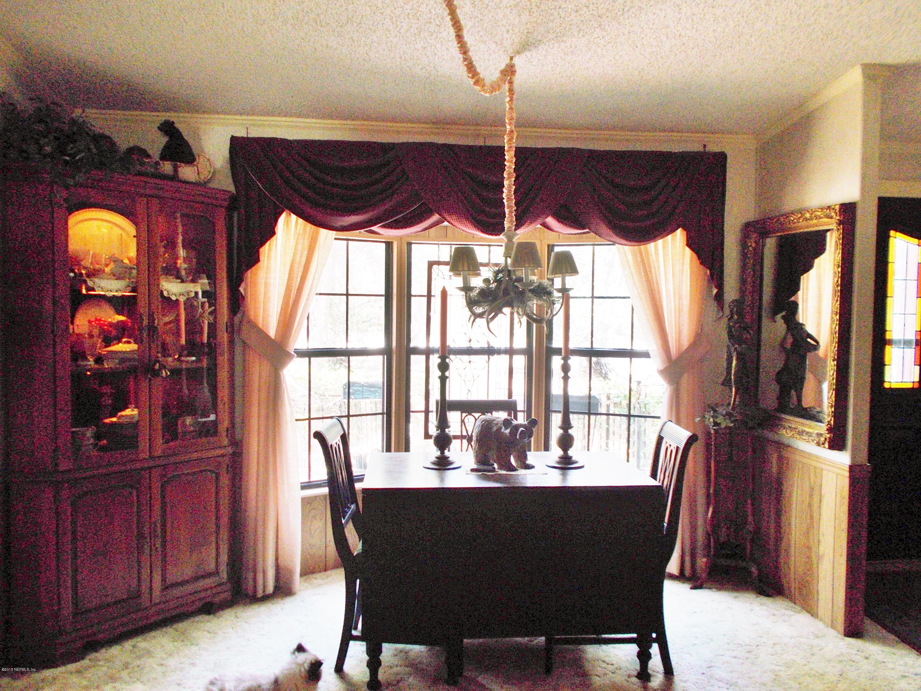 113 Palmetto Road Georgetown, FL 32139 - Photo 28 of 45 Dining area view 2