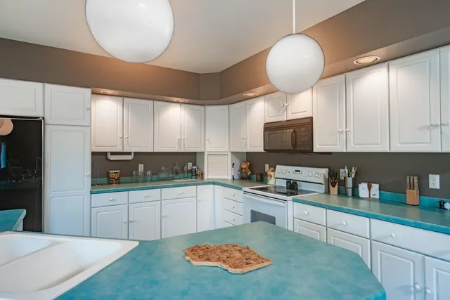 $490,000 | 602 East Wheeler Drive, Plainfield, WI 54966