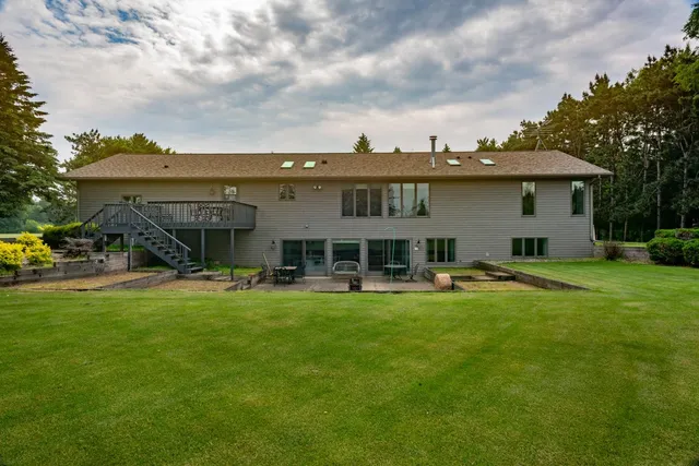 $490,000 | 602 East Wheeler Drive, Plainfield, WI 54966