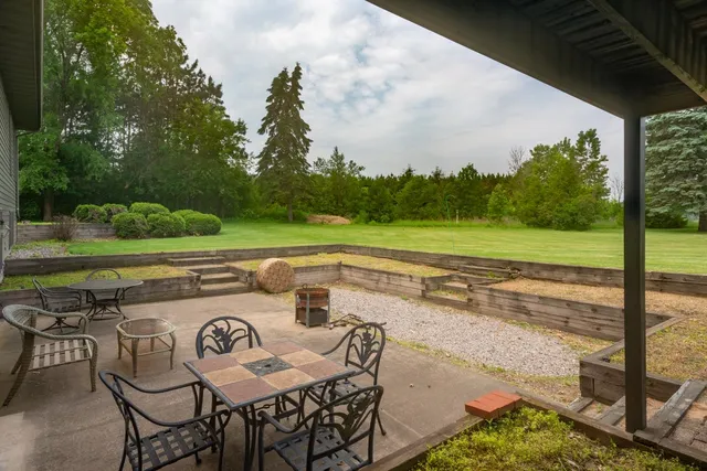 $490,000 | 602 East Wheeler Drive, Plainfield, WI 54966