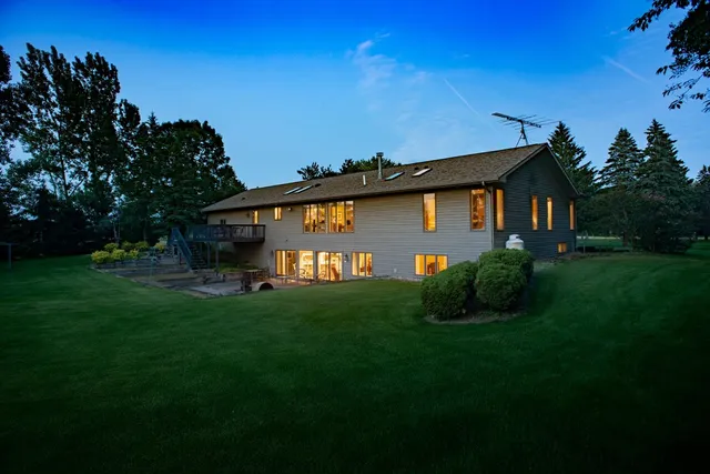 $490,000 | 602 East Wheeler Drive, Plainfield, WI 54966