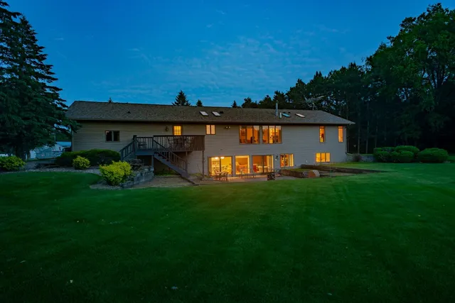 $490,000 | 602 East Wheeler Drive, Plainfield, WI 54966