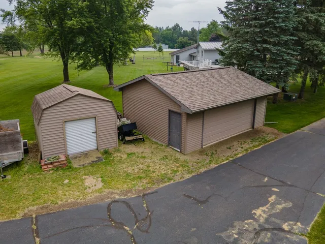 $490,000 | 602 East Wheeler Drive, Plainfield, WI 54966