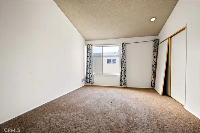 $485,000 | 5650 North Sumner Way, Unit 311, Culver City, CA 90230