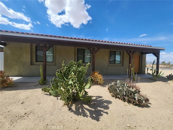 $1,595 | 6627 National Park Drive, Unit 2, Twentynine Palms, CA 92277