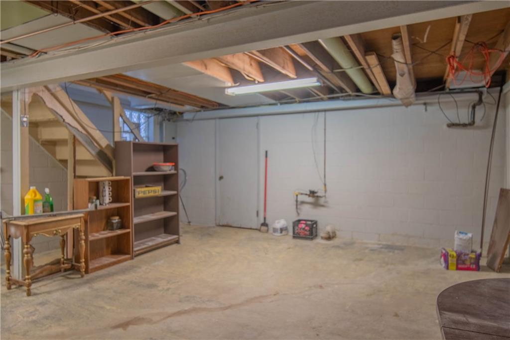 606 Beaver Road Ambridge, PA 15003 - Photo 15 of 18 Gallery Image 15
