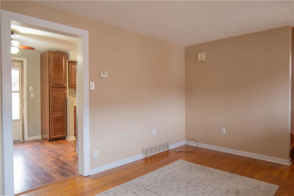 606 Beaver Road Ambridge, PA 15003 - Photo 5 of 18 Gallery Image 5