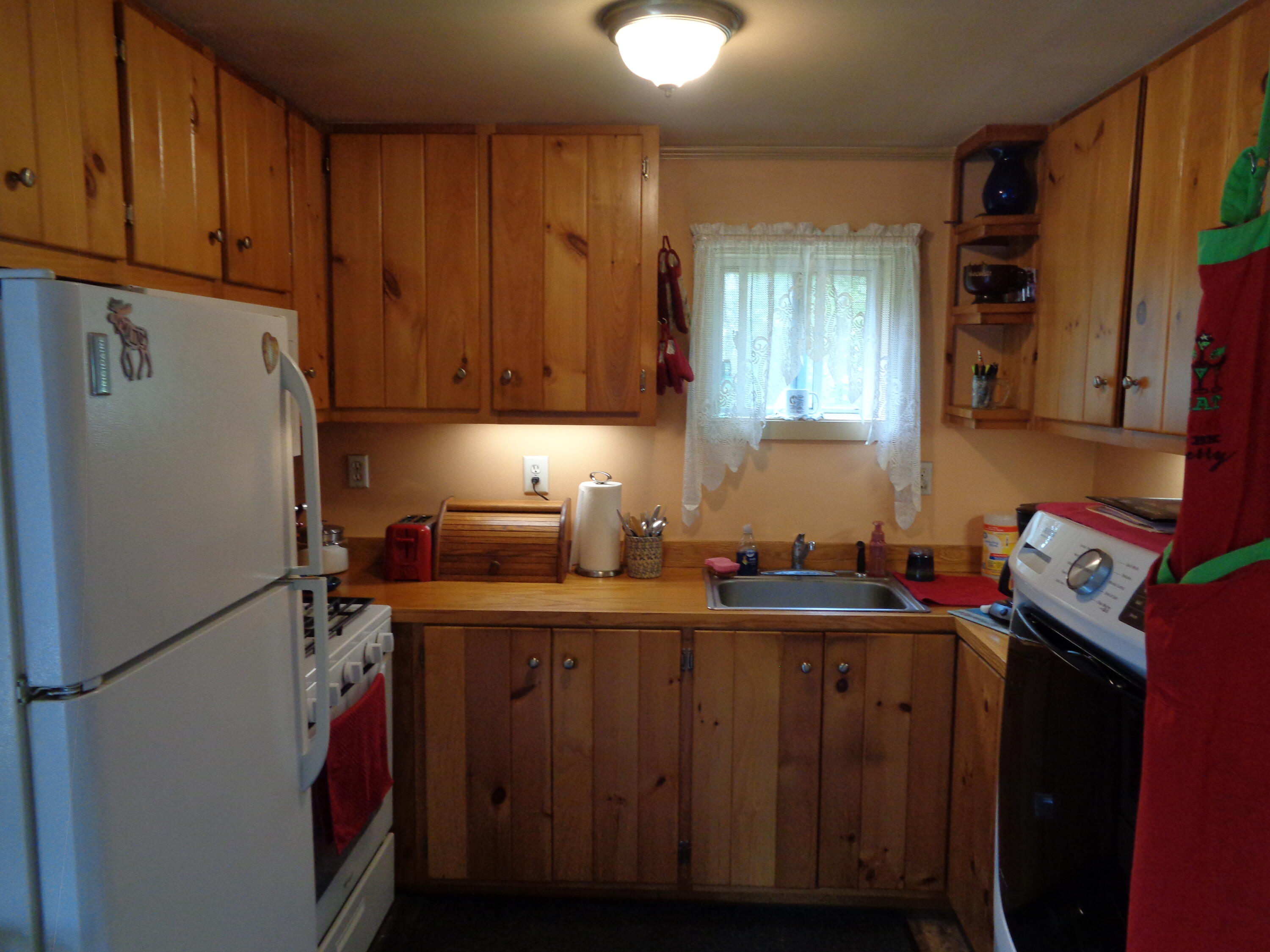32 Emerson Preble Road Sullivan, ME 04664 - Photo 12 of 40 Kitchen