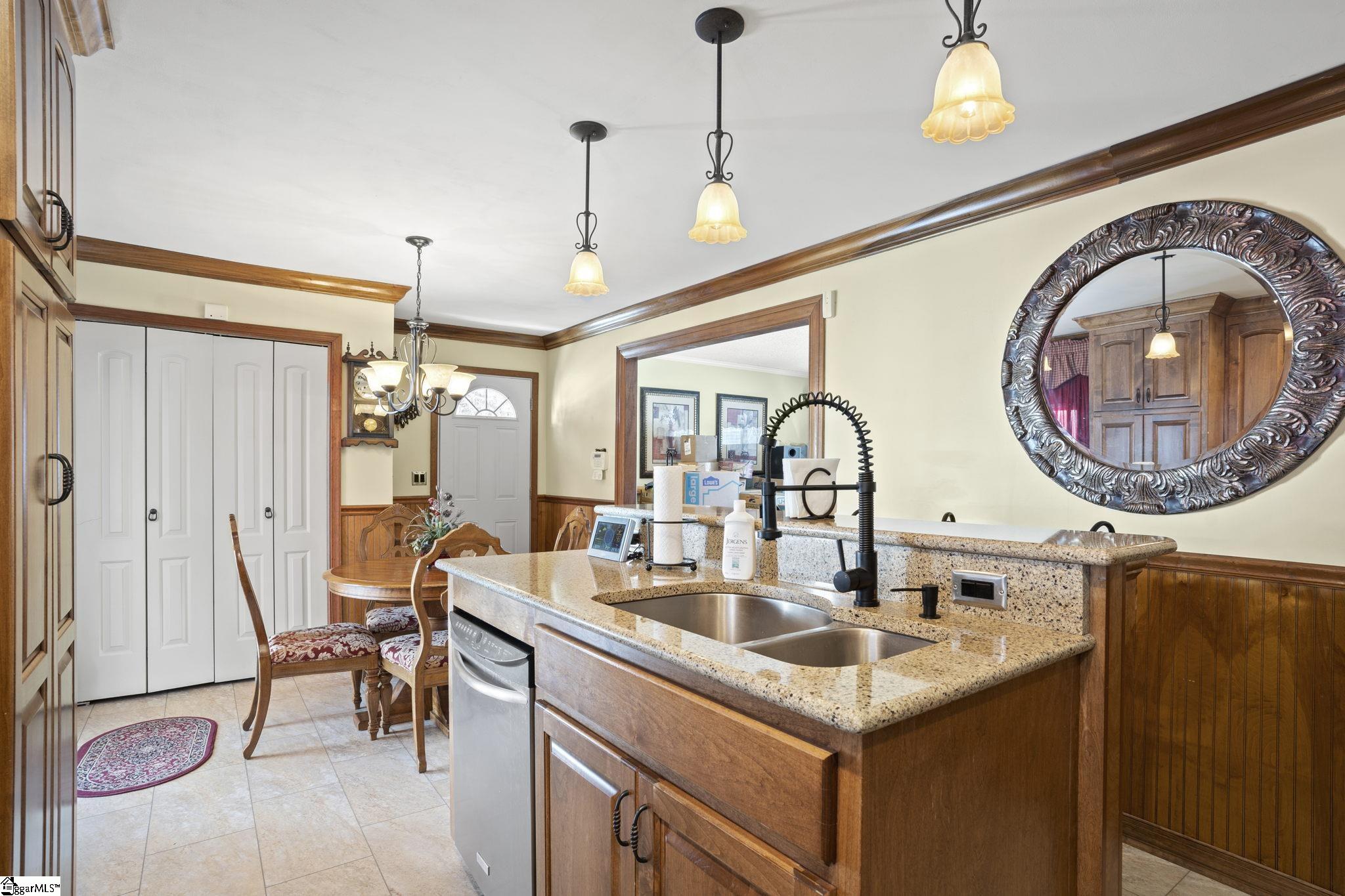 4730 State Park Road Travelers Rest, SC 29690 - Photo 12 of 34