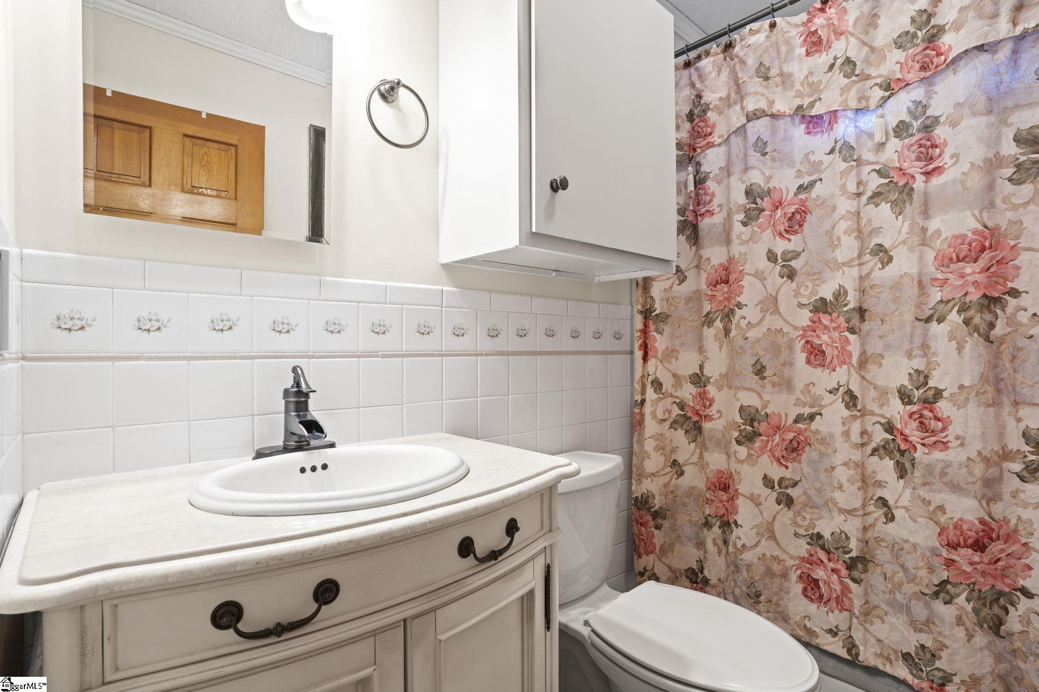 4730 State Park Road Travelers Rest, SC 29690 - Photo 15 of 34