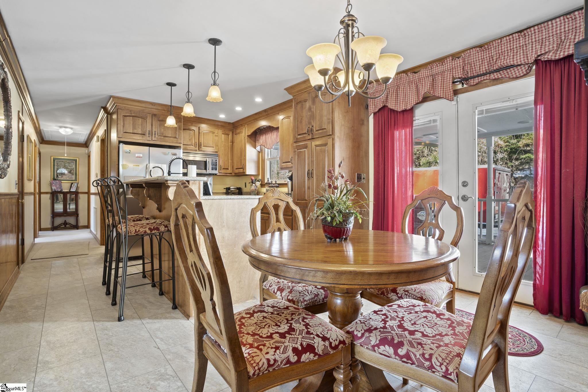 4730 State Park Road Travelers Rest, SC 29690 - Photo 9 of 34