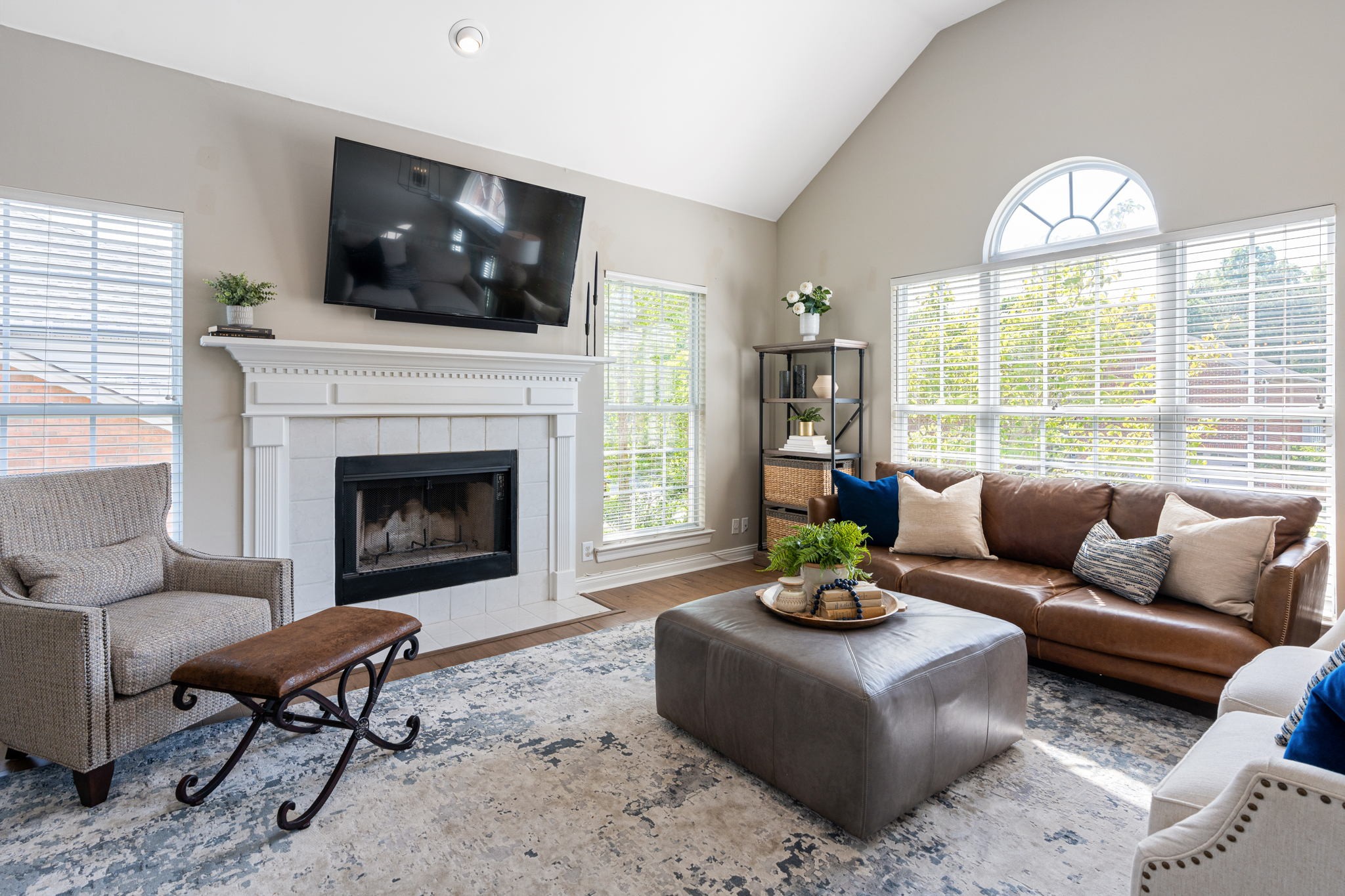 3156 Vera Valley Road Franklin, TN 37064 - Photo 4 of 44 a living room with furniture fireplace and flat screen tv
