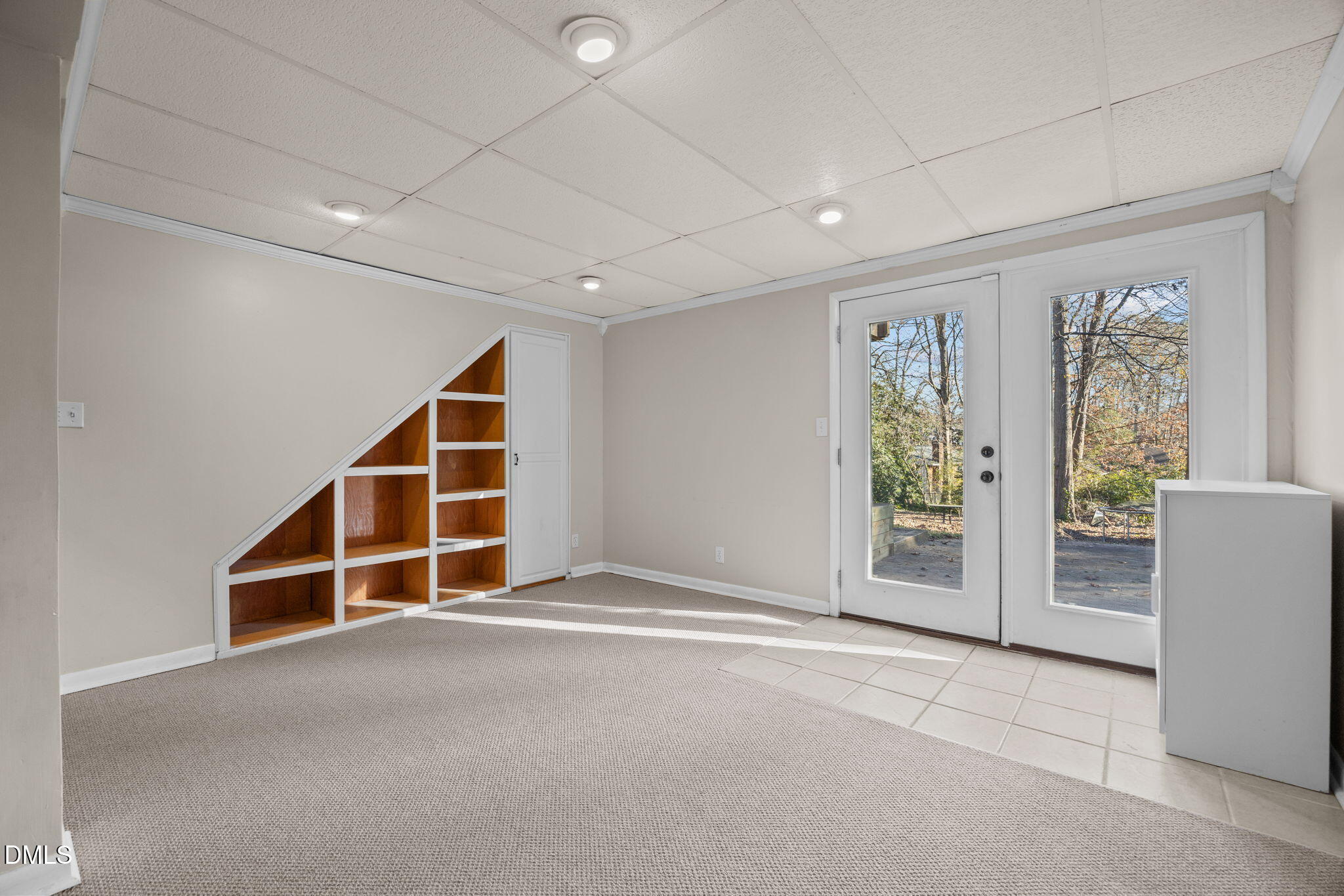 4828 Latimer Road Raleigh, NC 27609 - Photo 25 of 47 an empty room with windows