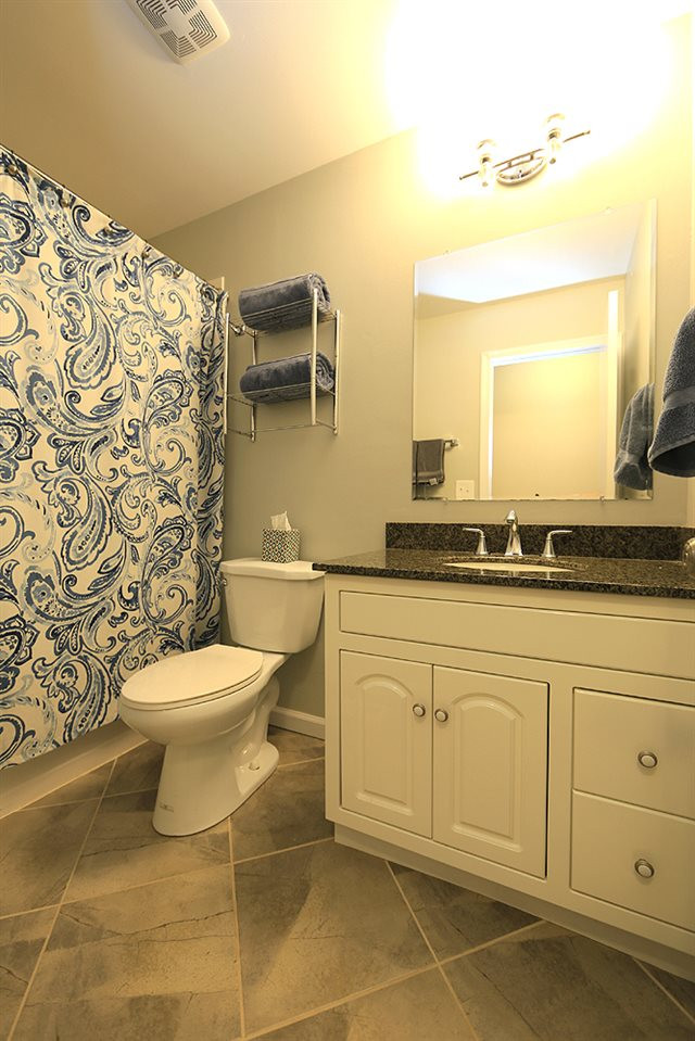 6509 Keystone Drive Raleigh, NC 27612 - Photo 9 of 12 Full Bathroom