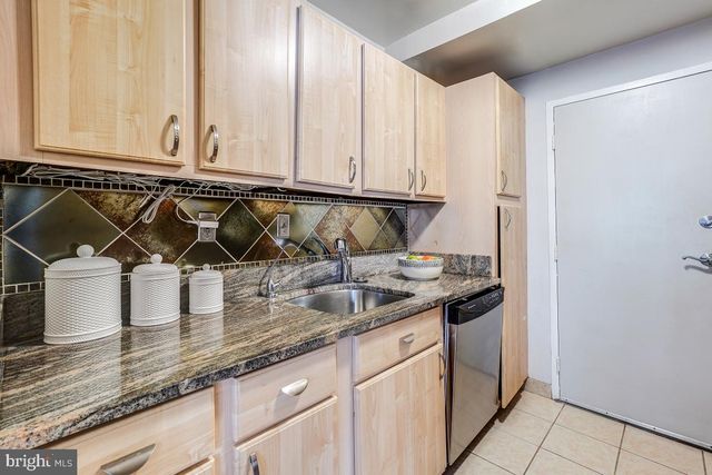 $200,000 | 3900 Tunlaw Road Northwest, Unit 412, Washington, DC 20007