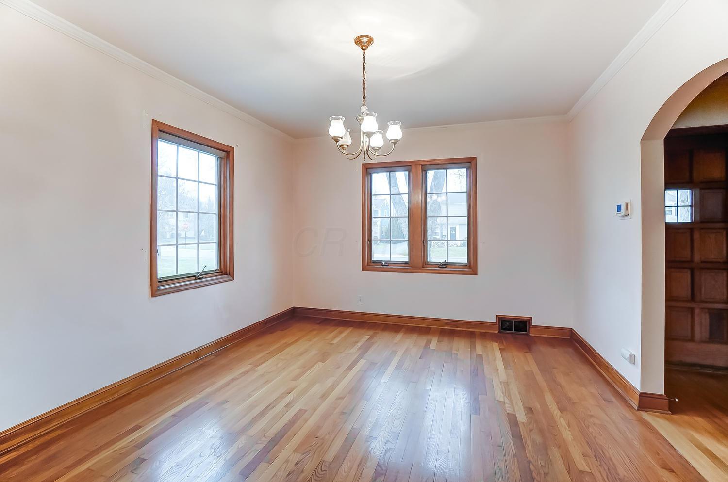 1885 Wyandotte Road Columbus, OH 43212 - Photo 14 of 44