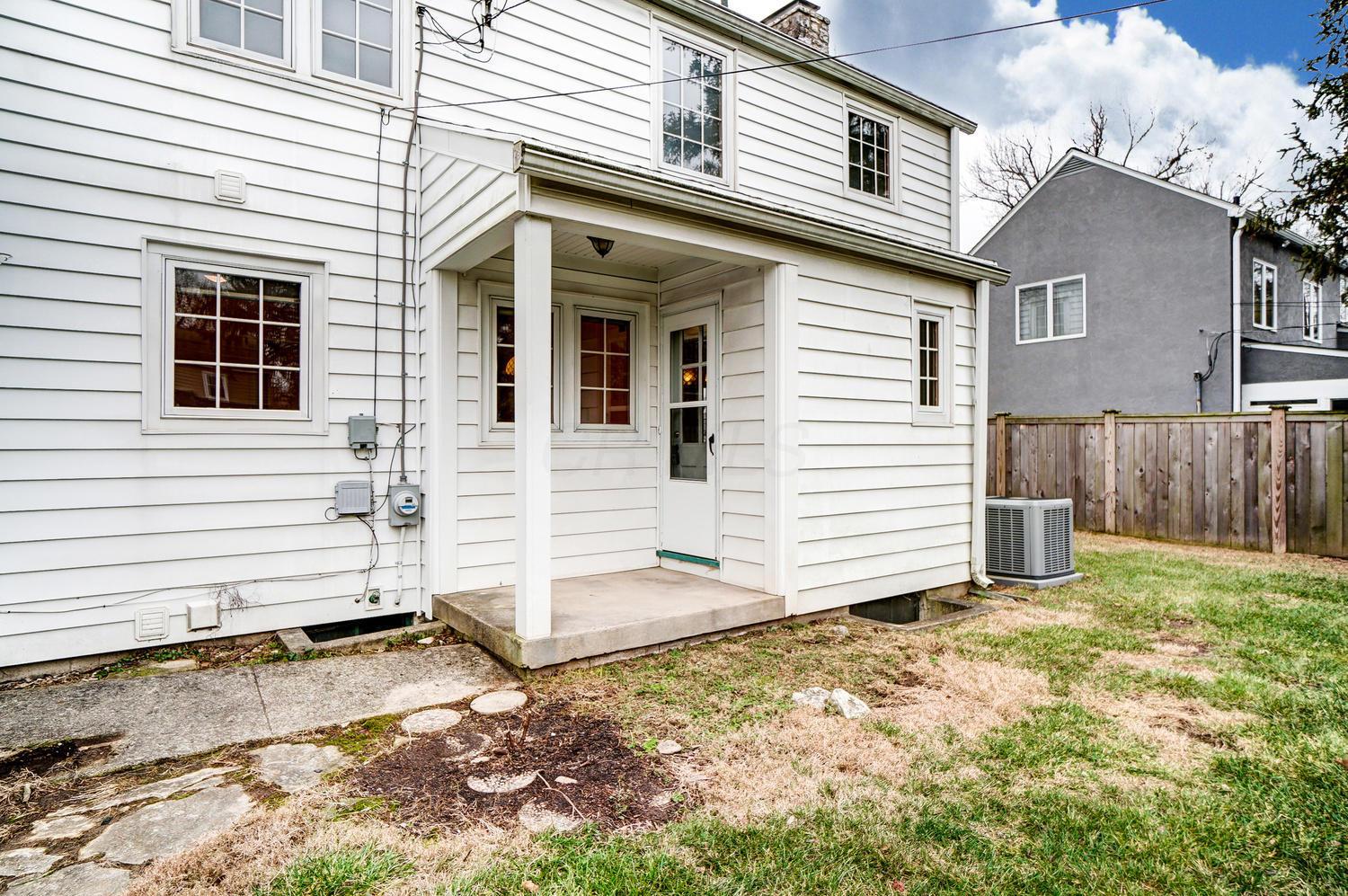 1885 Wyandotte Road Columbus, OH 43212 - Photo 37 of 44