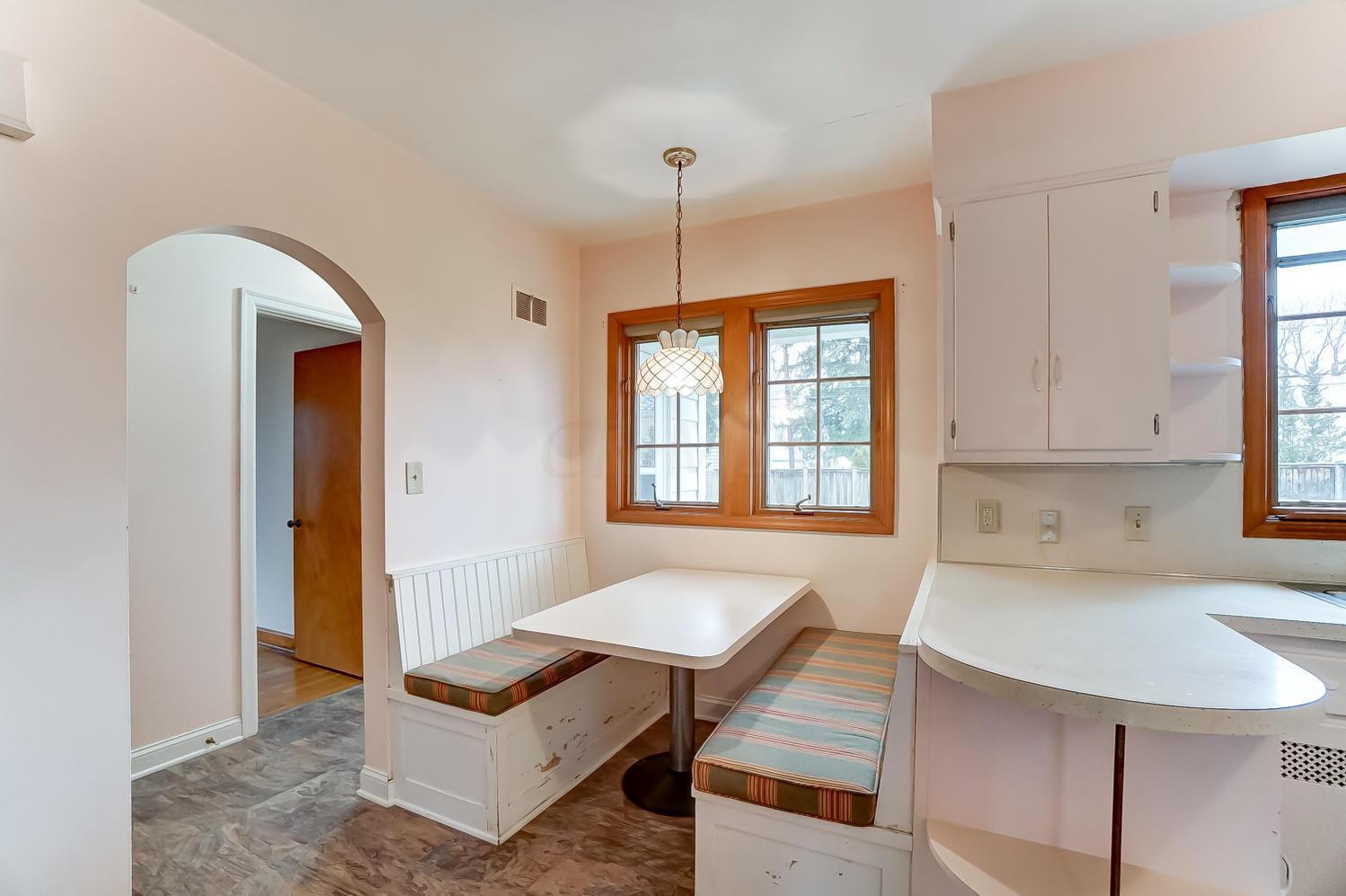 1885 Wyandotte Road Columbus, OH 43212 - Photo 8 of 44