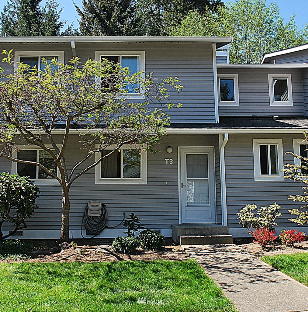 1526 192nd Street Southeast Bothell, WA 98012 - Photo 1 of 8