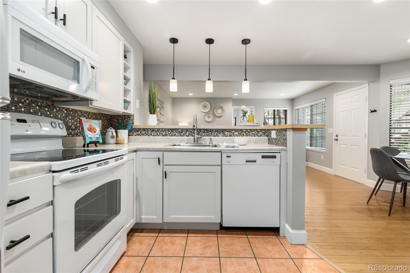 4713 Spine Road, Unit D Boulder, CO 80301 - Photo 10 of 25 Gallery Image 10