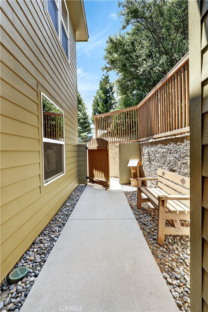 26850 Inyo Court Lake Arrowhead, CA 92352 - Photo 29 of 34