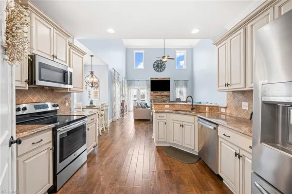 $475,000 | 3457 Grandview Crossing Lane, Pfafftown, NC 27040