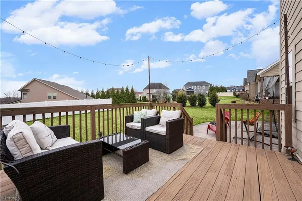 $475,000 | 3457 Grandview Crossing Lane, Pfafftown, NC 27040