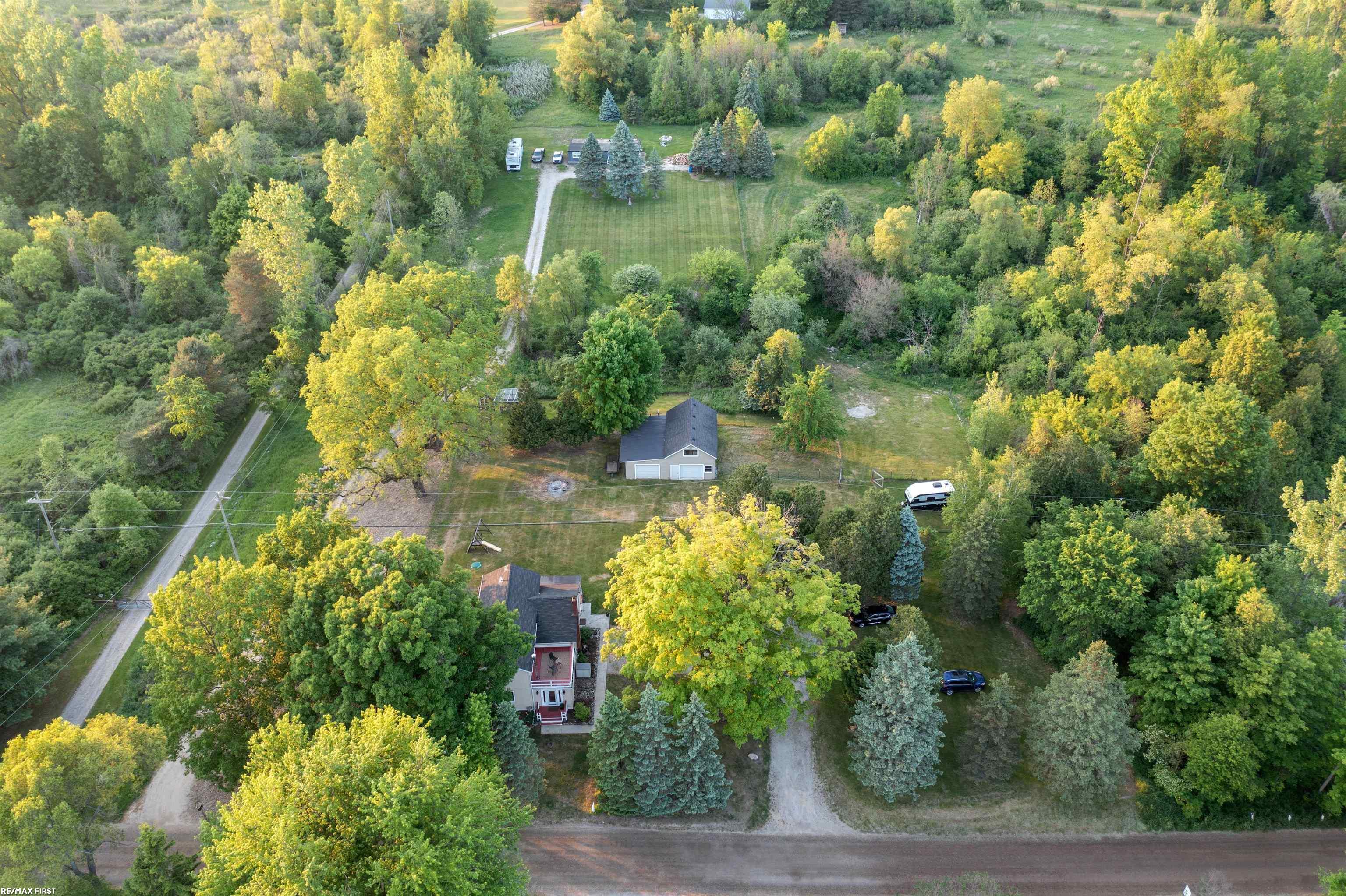 270 Rowland Road Leonard, MI 48367 - Photo 70 of 80 50112131-69.JPG