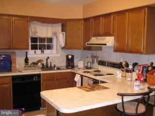 3405 Walnut Ridge Drive Pottstown, PA 19464 - Photo 6 of 6 Gallery Image 6