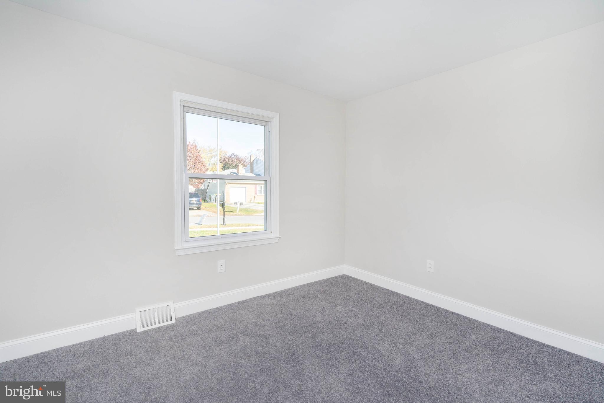 13 Yew Road Newark, DE 19702 - Photo 14 of 34 Gallery Image 14