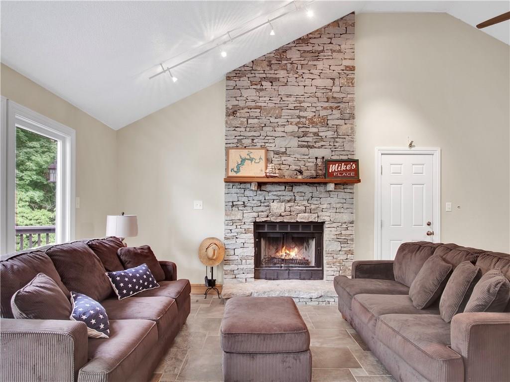 8027 Hardin Ridge Road Heltonville, IN 47436 - Photo 14 of 57 Gallery Image 14