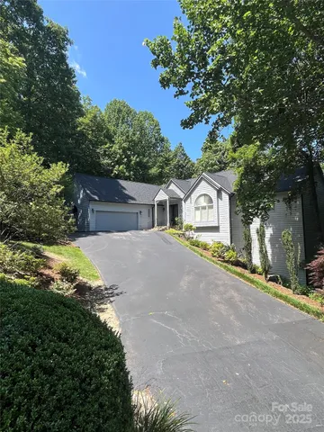 a house view with a outdoor space