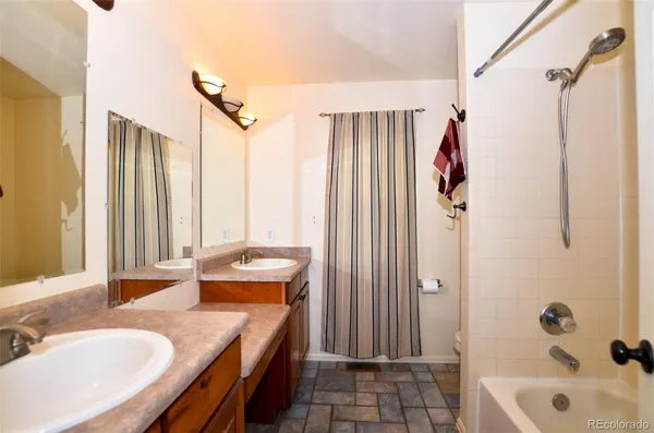 $549,900 | 14831 East Penwood Place, Aurora, CO 80015