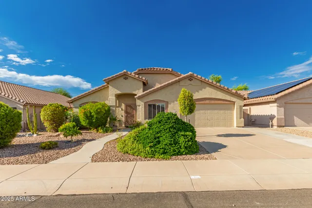 $625,000 | 462 East Pinto Drive, Gilbert, AZ 85296