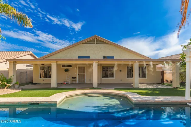 $599,000 | 462 East Pinto Drive, Gilbert, AZ 85296