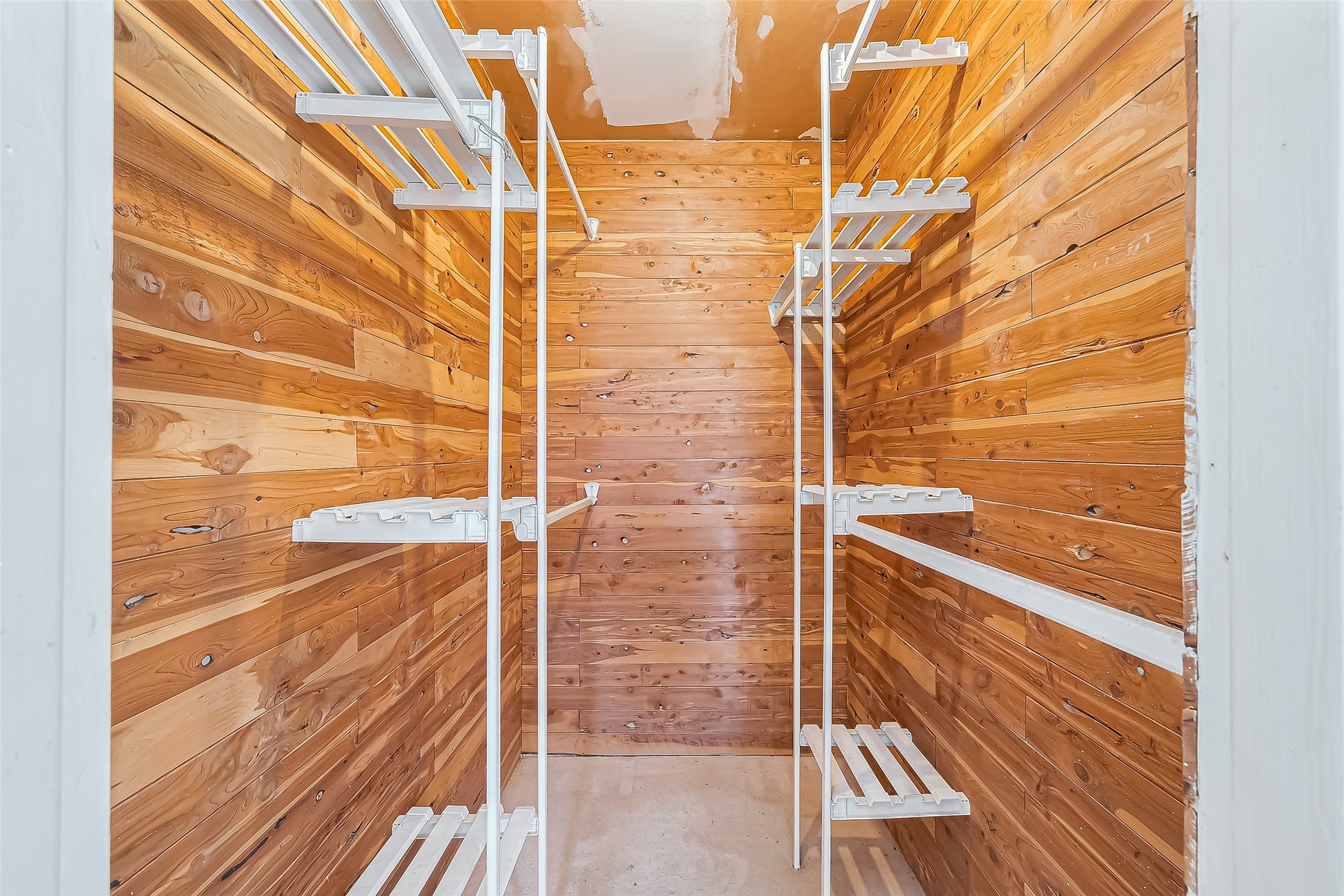 14 Veronica Lane Huntsville, TX 77340 - Photo 30 of 50 a bathroom with a shower