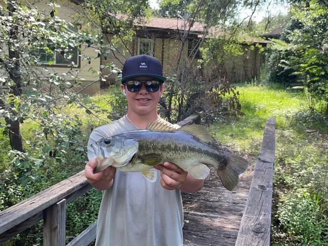 $275,000 | 14 Veronica Lane, Huntsville, TX 77340