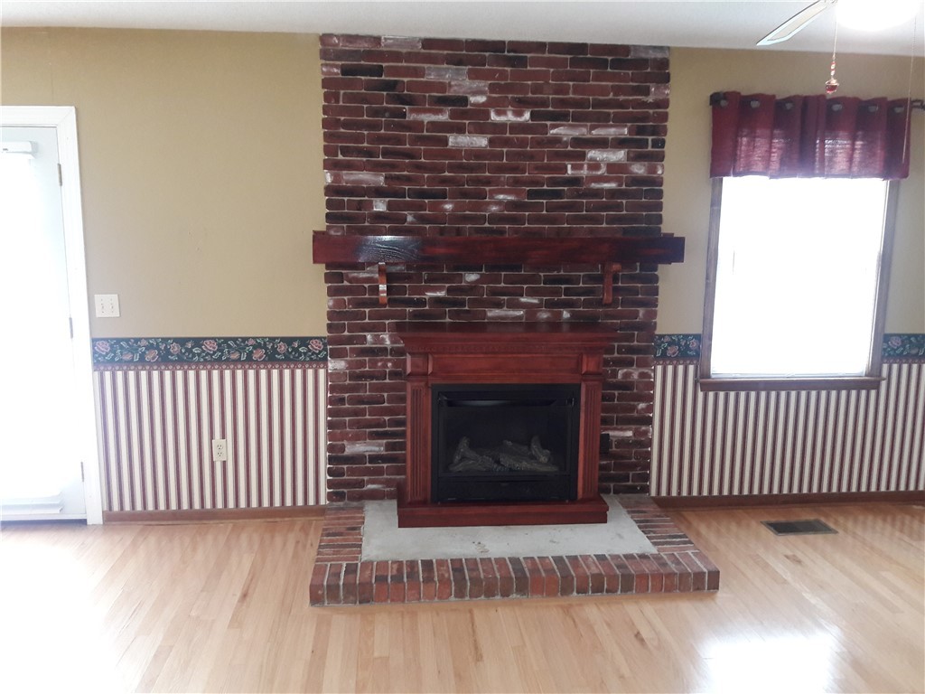 358 Lawrence Bridge Road Seneca, SC 29672 - Photo 13 of 24 Gallery Image 13