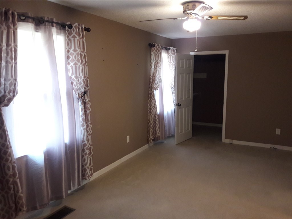 358 Lawrence Bridge Road Seneca, SC 29672 - Photo 17 of 24 Gallery Image 17
