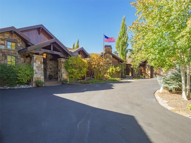 $8,390,000 | 330 High Park Court, Silverthorne, CO 80498
