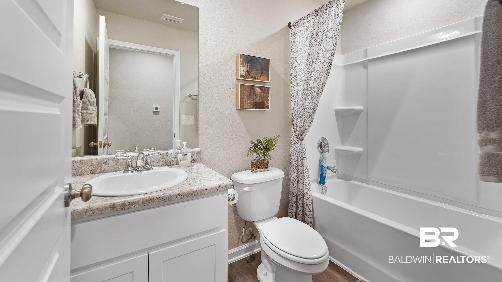 24504 Ponder Loop Loxley, AL 36551 - Photo 24 of 50 2nd Bathroom