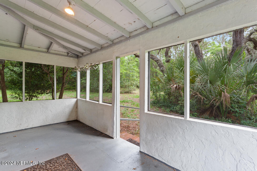 205 West Strickland Road Interlachen, FL 32148 - Photo 21 of 30 205 W STRICKLAND 23