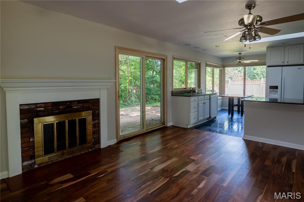 258 Ridge Trail Drive Chesterfield, MO 63017 - Photo 10 of 37